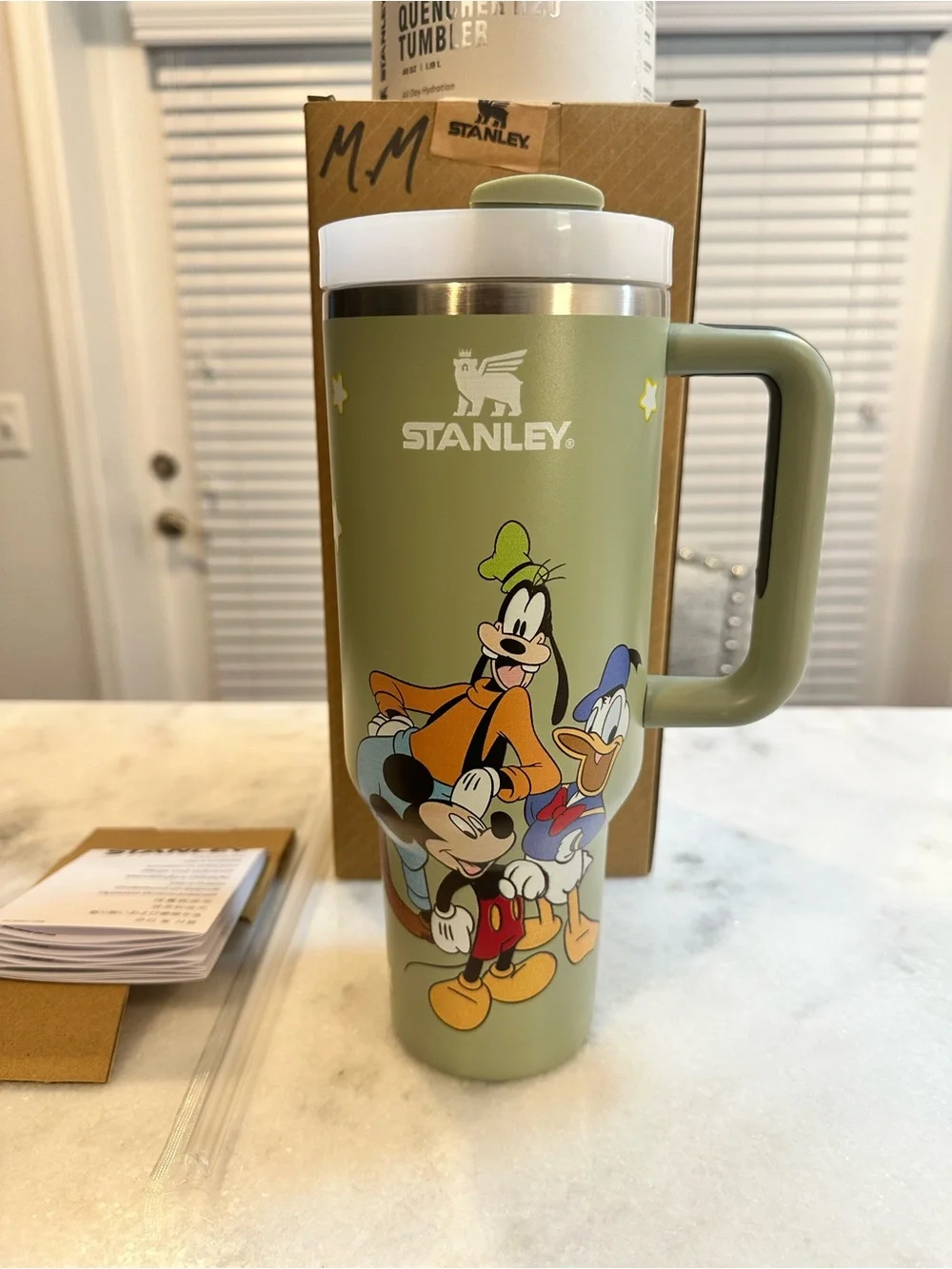 Stanley Disney Goofy Mickey Mouse & Donald Duck 40oz Quencher H20 Green Tumbler - Picture 13 of 13
